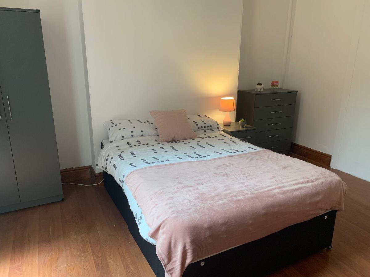 Mcf Short Stay Accommodation - Handsworth Birmingham Eksteriør billede