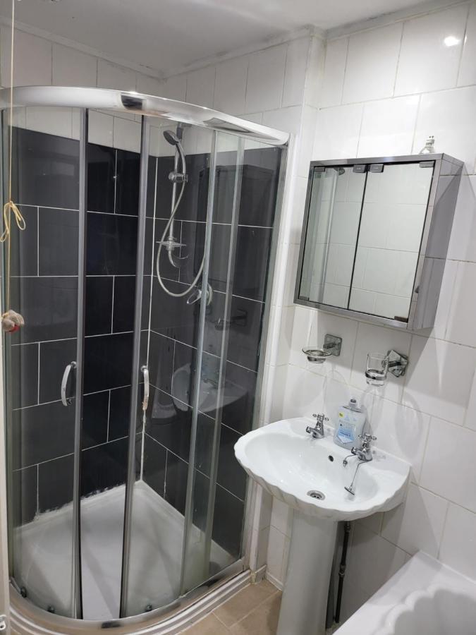 Mcf Short Stay Accommodation - Handsworth Birmingham Eksteriør billede