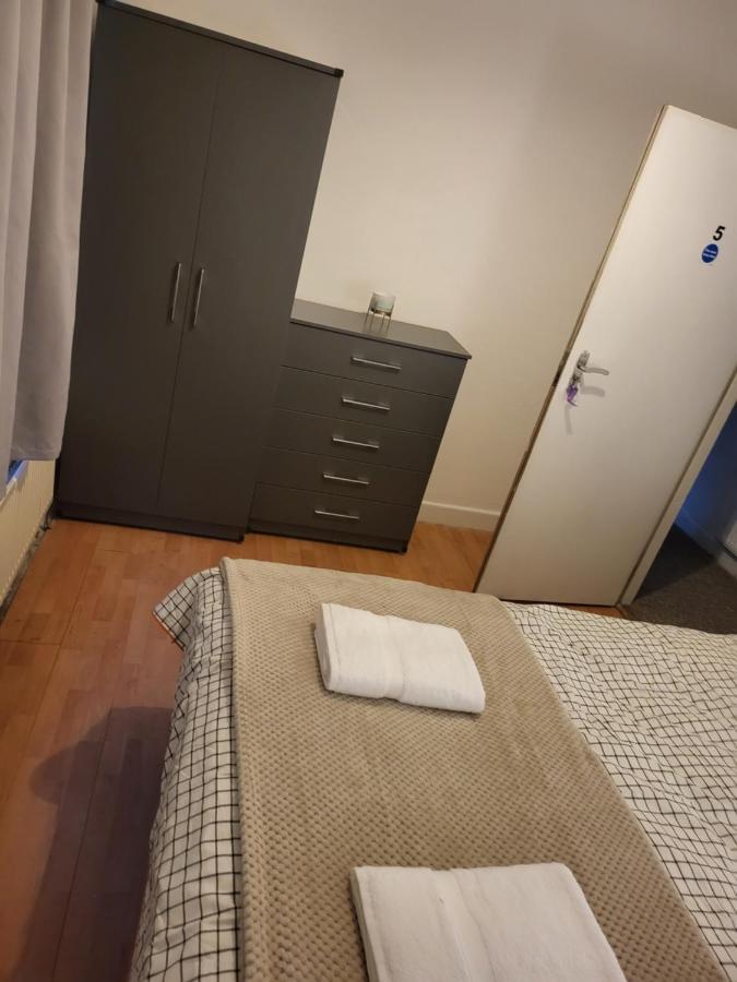 Mcf Short Stay Accommodation - Handsworth Birmingham Eksteriør billede